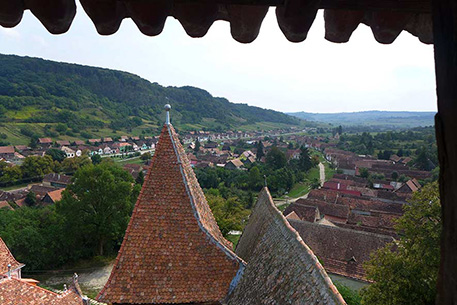 Blick vom Turm auf ein Dorf